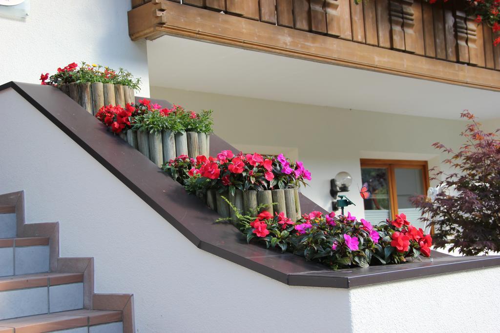 Aparthotel Garni Haus Hubertus Маллес-Веноста Экстерьер фото