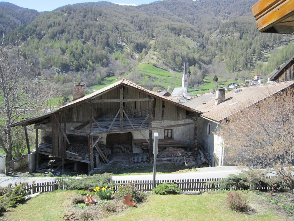 Aparthotel Garni Haus Hubertus Маллес-Веноста Экстерьер фото