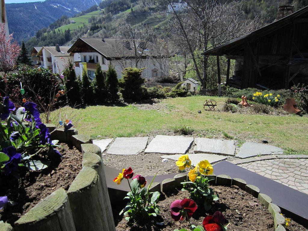 Aparthotel Garni Haus Hubertus Маллес-Веноста Экстерьер фото