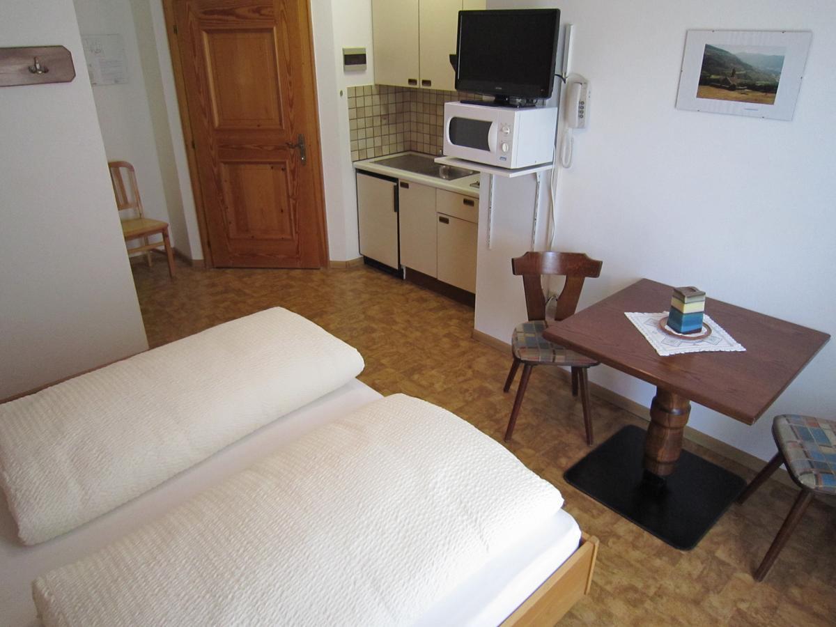 Aparthotel Garni Haus Hubertus Маллес-Веноста Экстерьер фото