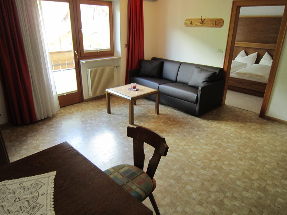 Aparthotel Garni Haus Hubertus Маллес-Веноста Экстерьер фото